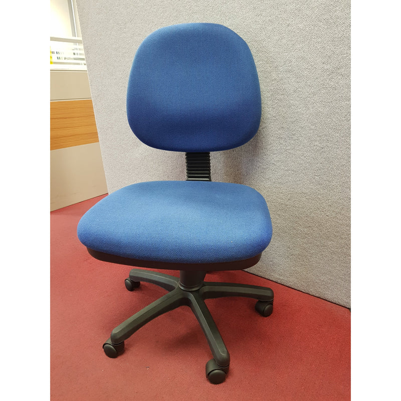Classic Task Chair - Medium Back