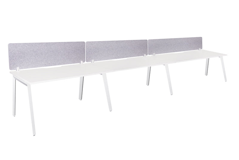 Daytona 3 Person Single Sided Workstation - With Screen