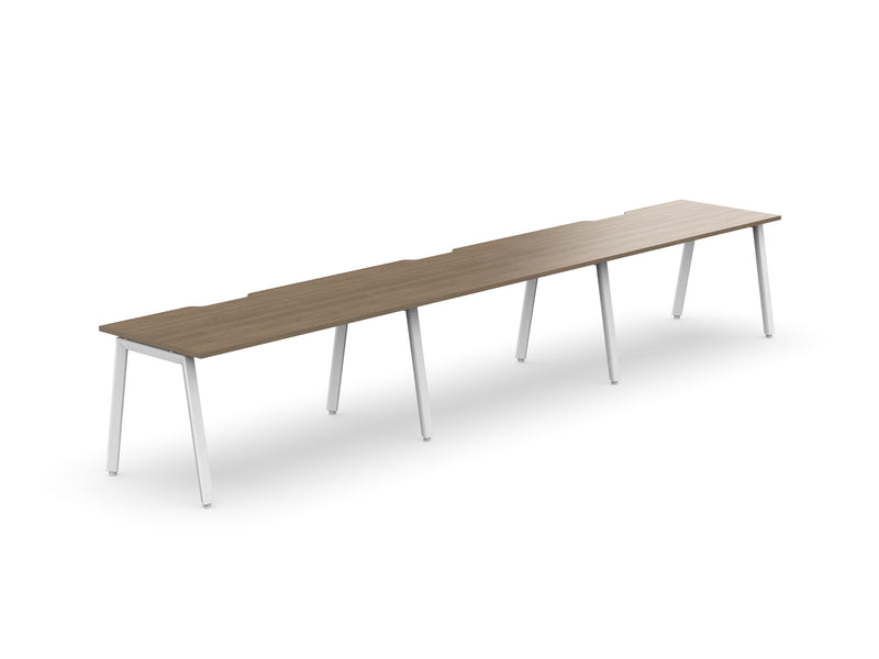 Daytona 3 Person Single Sided Workstation - Without Screen