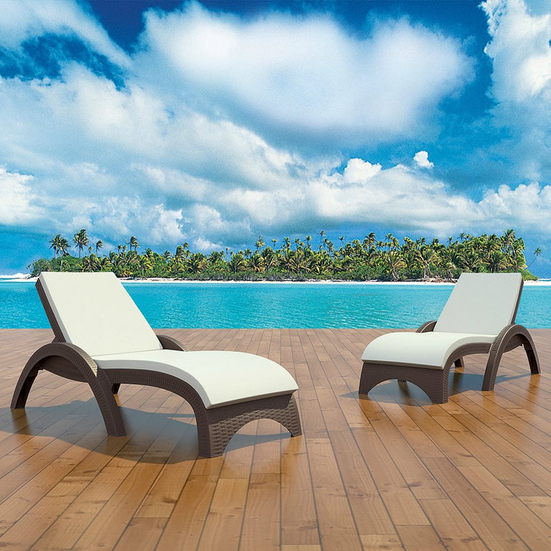 Fiji Sunlounger with Cushion