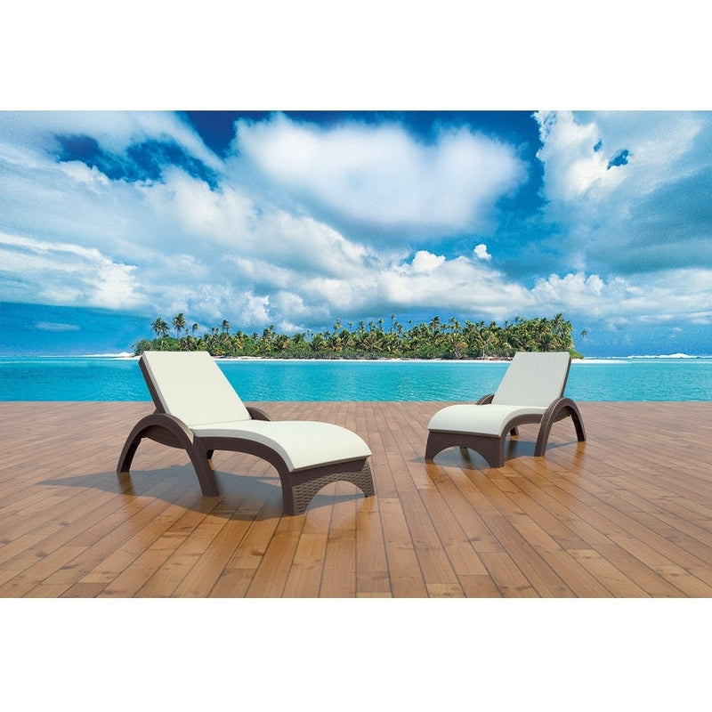 Fiji Sunlounger with Cushion