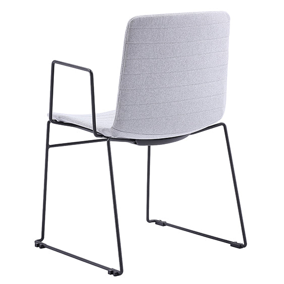 Mia Breakout Chair