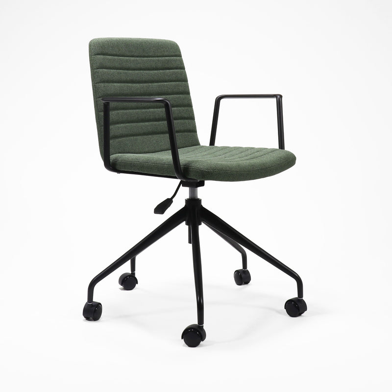 Pixel Chair with Swivel 5 Star Base