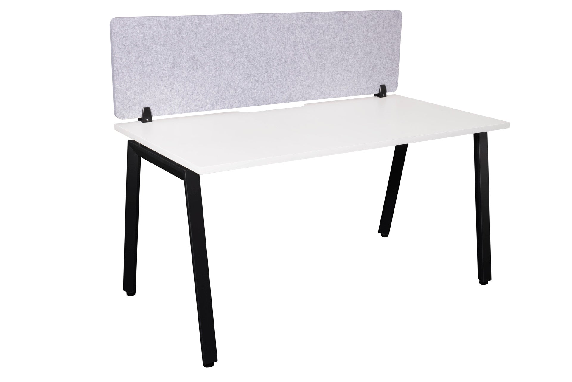 Daytona 1 Person Single Sided Workstation - With Screen