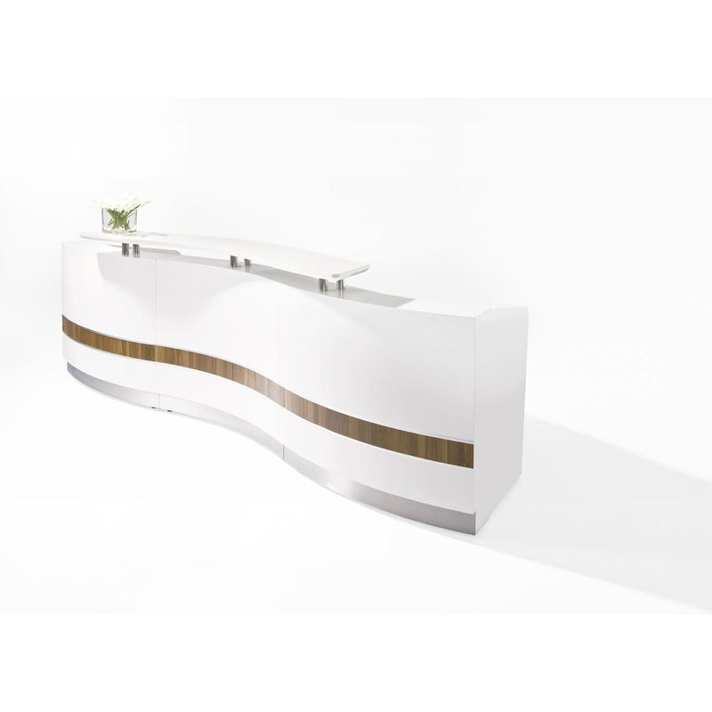 Martinique Reception Counter