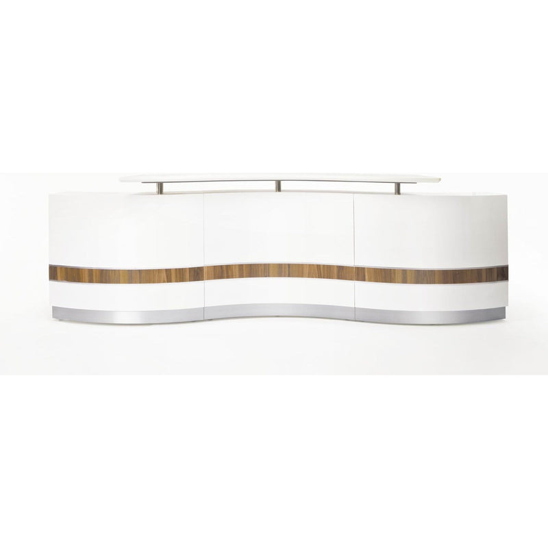 Martinique Reception Counter