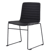 Mia Breakout Chair