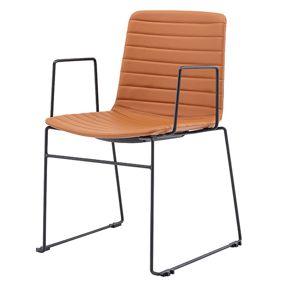 Mia Breakout Chair