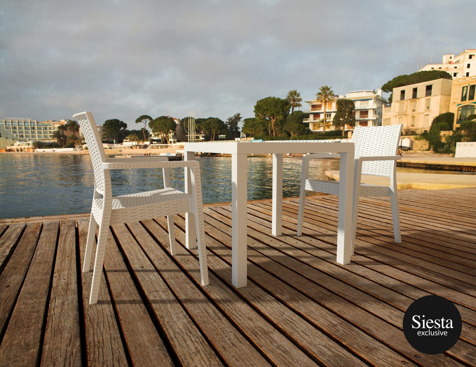 3 Piece Resin Rattan Outdoor Table Setting