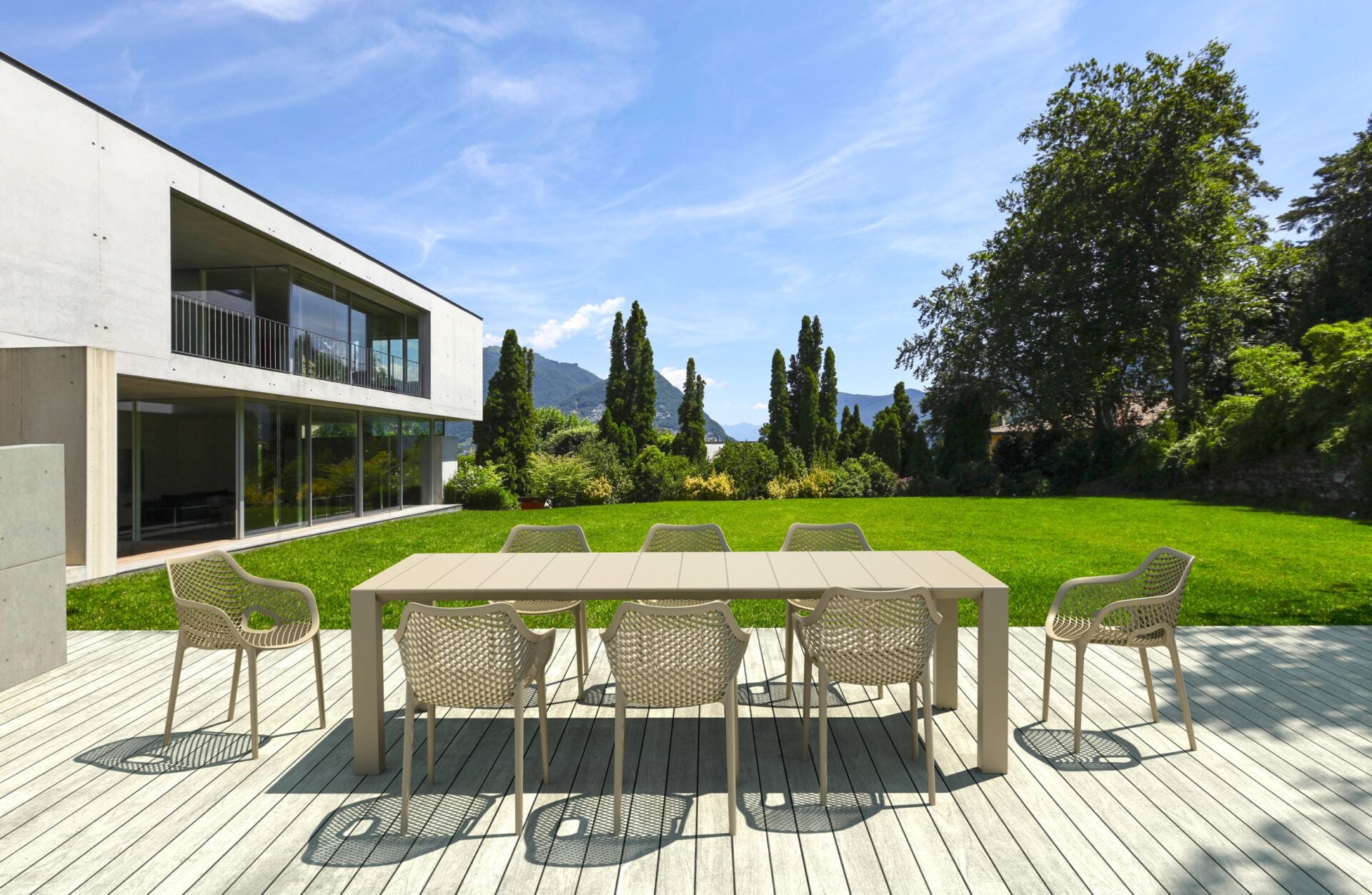 Vegas 8 Seater Dining Set with Air XL Armchair