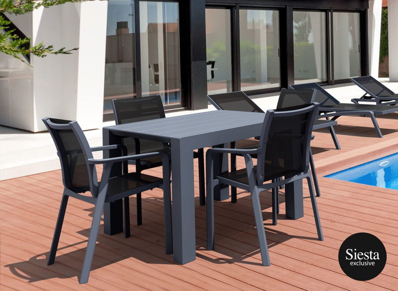 Outdoor 5 Piece Setting with Extendable Table