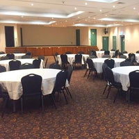 Manhattan 1800DIA Banquet Table  Min Order Qty = 10