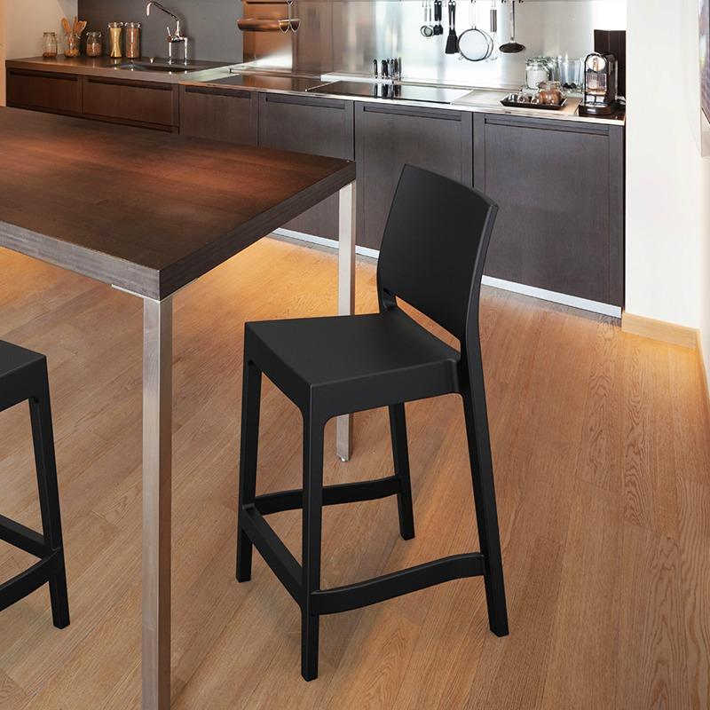 Maya Barstool 65 (650 High)