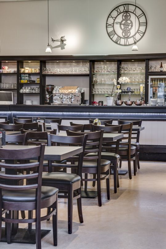 Florence Chair - Vinyl Seat - (Europe)