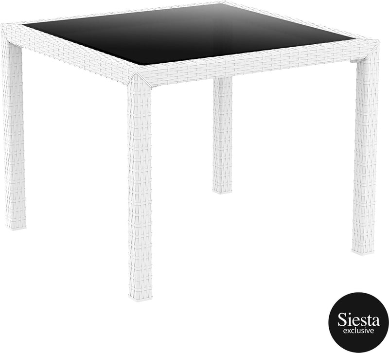 5 Piece Table Setting with Panama Armchair